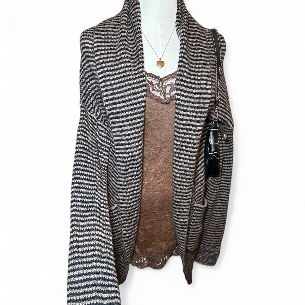 Y2K Bella Swan Striped Cardigan